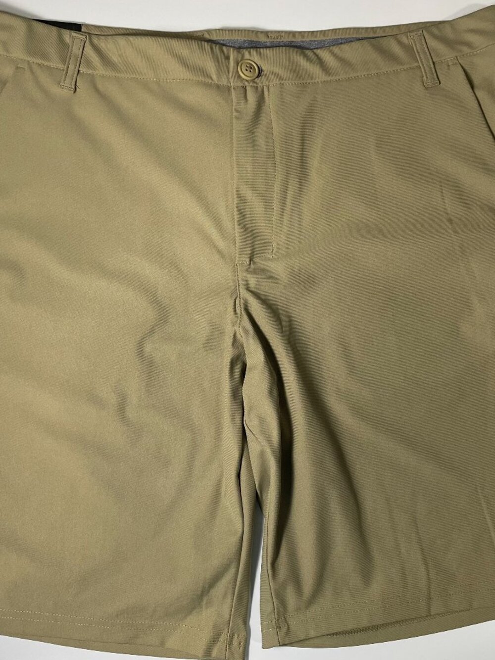 Urban Frontier Men’s Khaki Golf Shorts NWT Size 36 Polyester